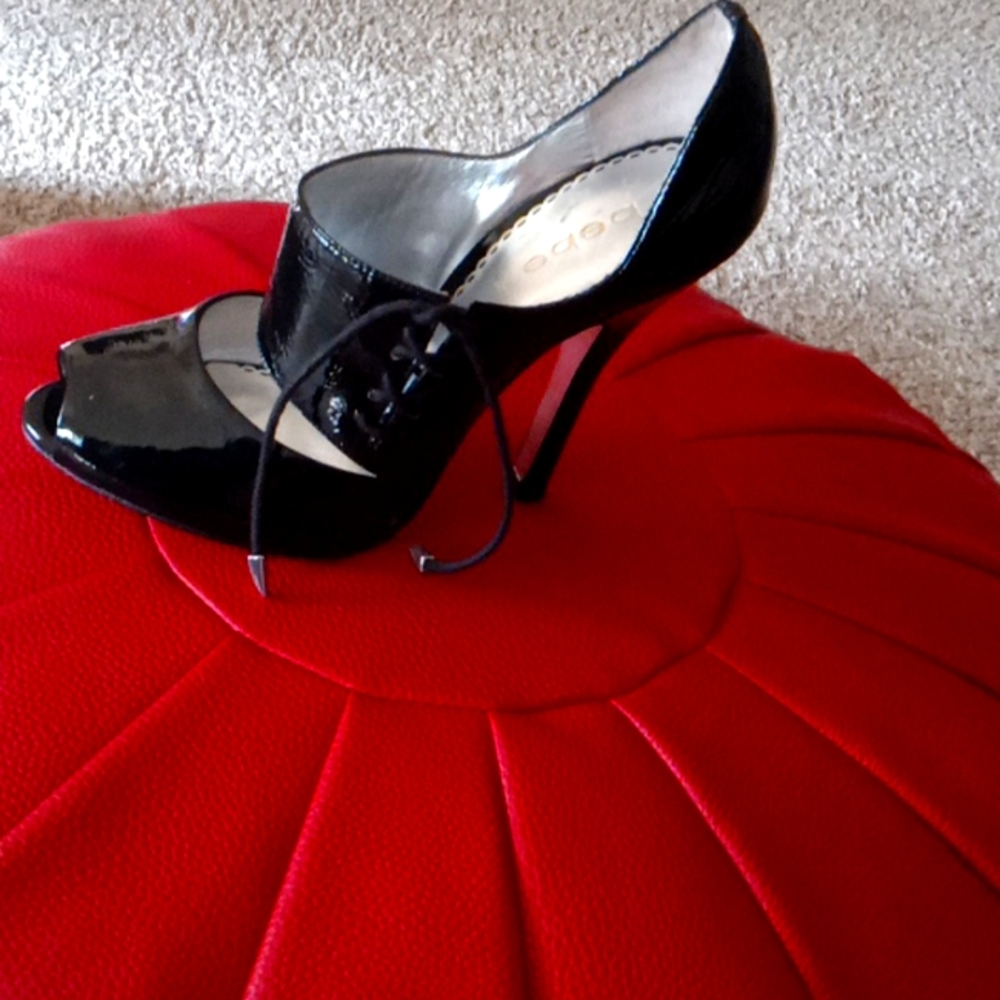 Bebe Black Patent Leather Wide Strap Peep Toe Heels, Lace Up, Size 7M